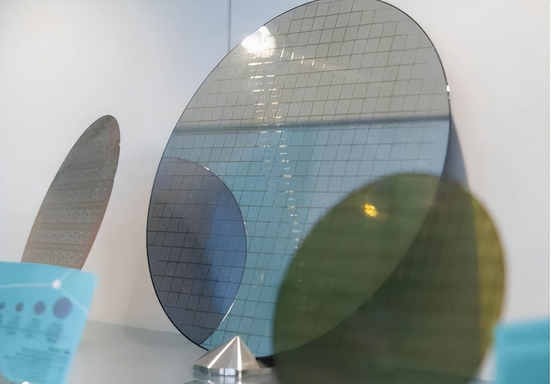 中国管制锗镓出口，白宫以牙还牙？外媒：美国不许中国使用云计算