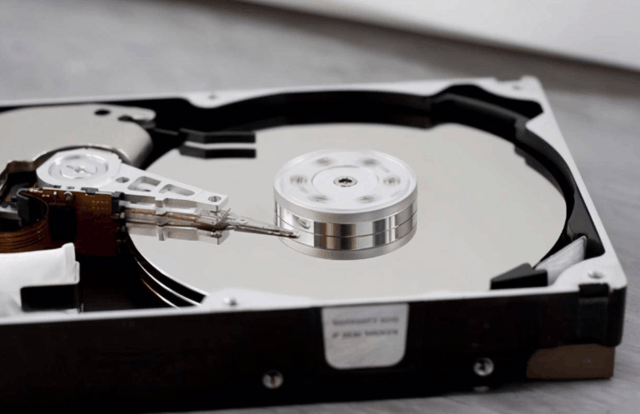 哪个更安全？“学习资料”放固态硬盘还是机械硬盘